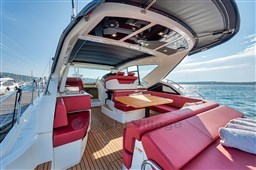 Cranchi_M44_2024_2_ (25)