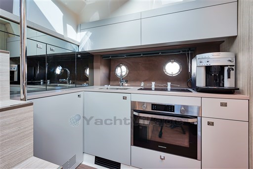 Cranchi_M44_2024_2_ (42)