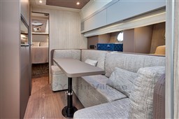 Cranchi_M44_2024_2_ (41)