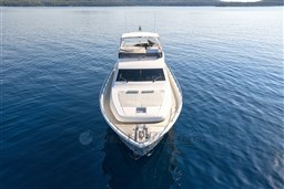 Ferretti 681_o (3).jpg