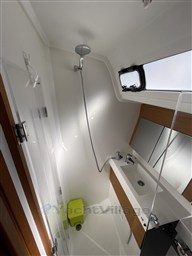 sun-odyssey-410_11-rotated.jpg