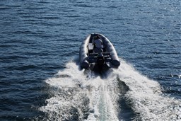 M4 NAVIGAZIONE DA POPPA