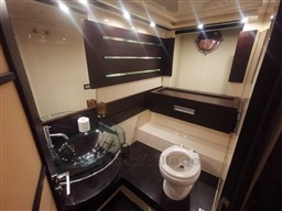 WhatsApp Image 2025-11-14 at 17.00.05 (5).jpeg