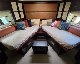 WhatsApp Image 2025-11-14 at 16.39.23.jpeg