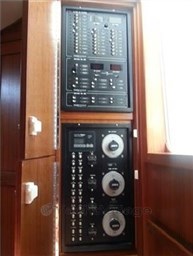 ALBEMARLE 330 XF - 2008-007 - Copia (2)