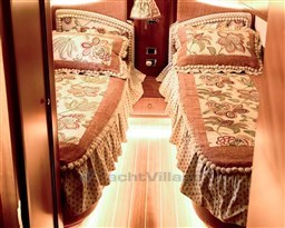 WhatsApp Image 2025-10-27 at 12.46.43 (3).jpeg