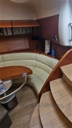 8bcf7da6-c8b7-426e-b3ae-3ce8cc0a0f76.jpg