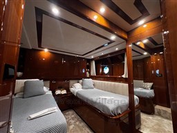 WhatsApp Image 2025-10-21 at 15.46.22 (5).jpeg