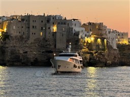 WhatsApp Image 2025-10-21 at 15.46.07 (1).jpeg