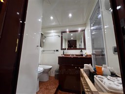 WhatsApp Image 2025-10-21 at 15.46.22.jpeg