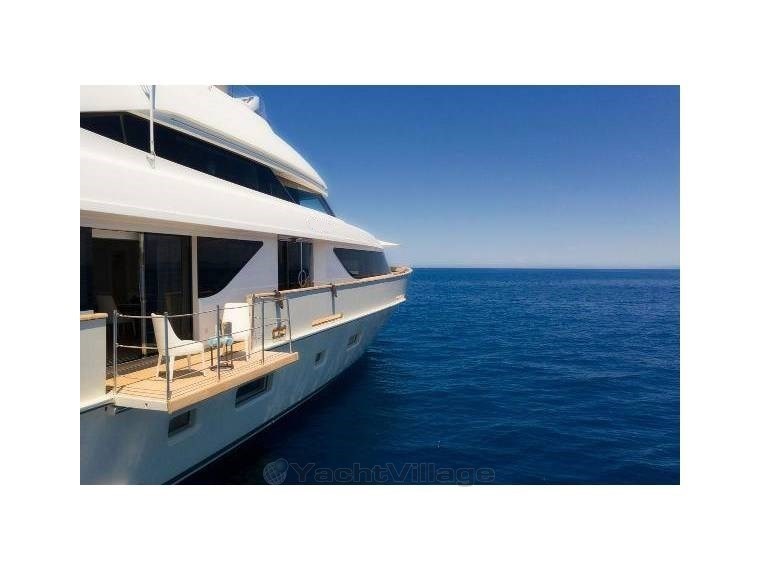 sanlorenzo-sd112-31329010221353505451495451674566x