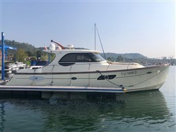cb348359-c2c2-42fc-807f-2f8381d8fa46.jpg
