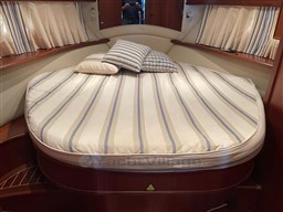 PHOTO-2024-09-28-17-18-35 2.jpg