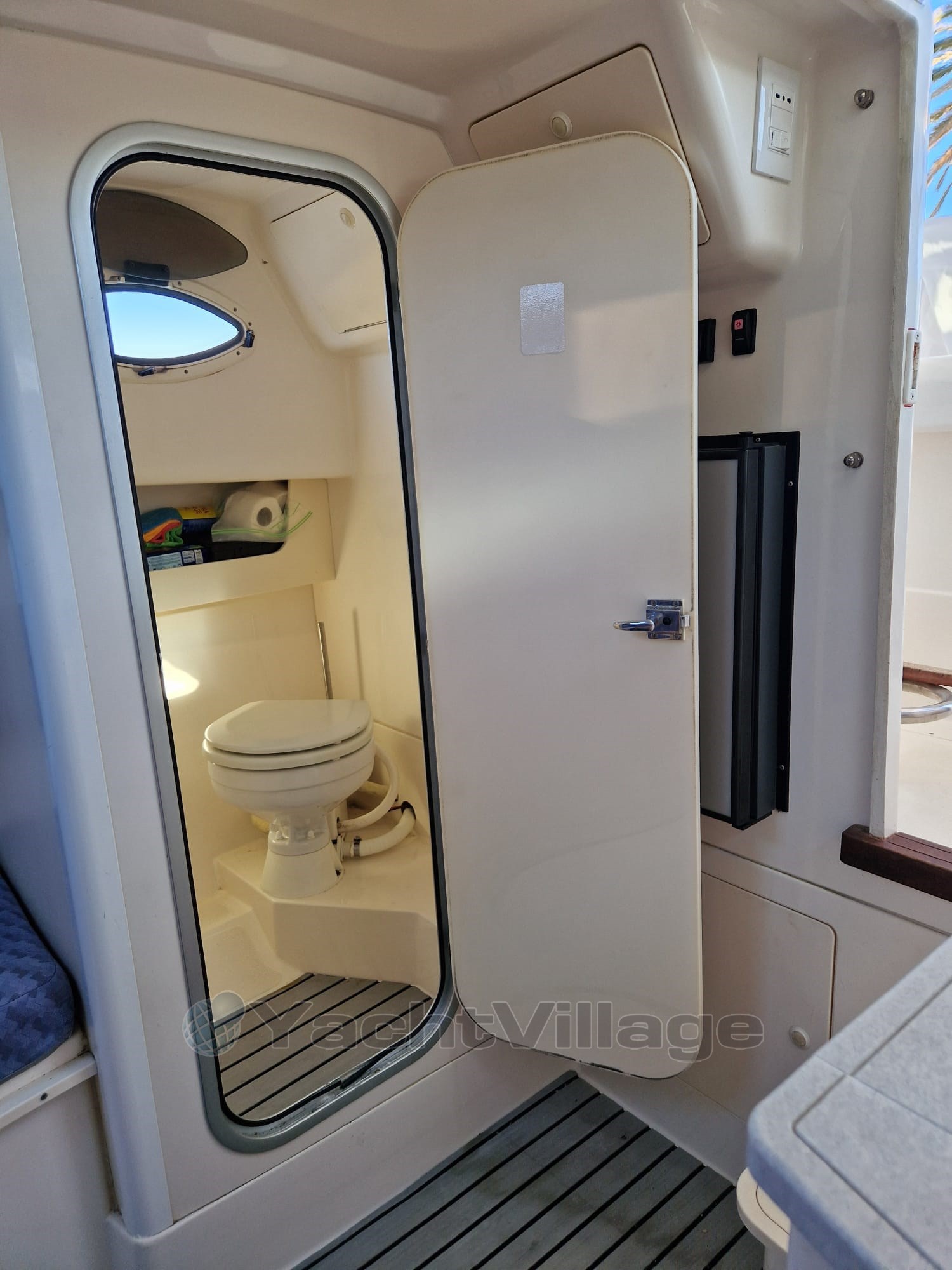 WhatsApp Image 2025-11-25 at 09.38.29.jpeg