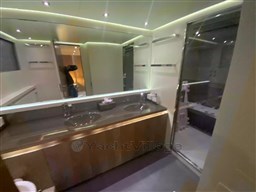 WhatsApp Image 2025-10-07 at 16.50.26 (1).jpeg