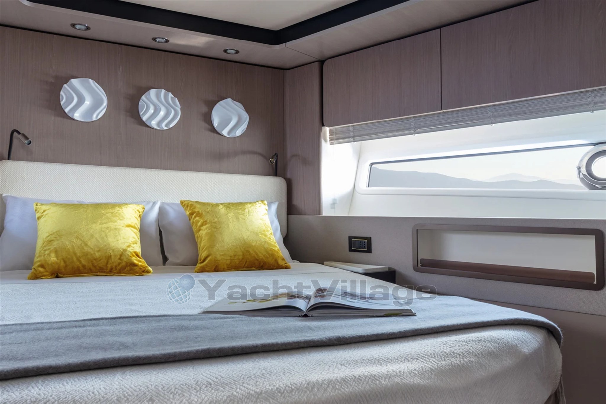 Azimut-72-Yacht-Solstice-29.jpg