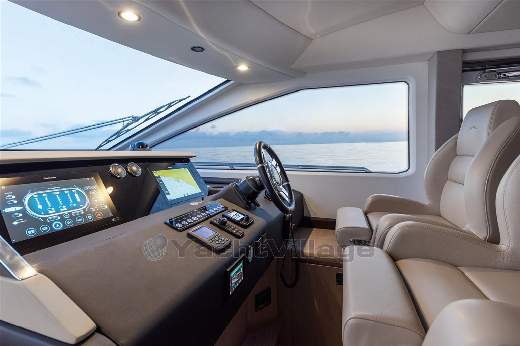 Azimut-72-Yacht-Solstice-24.jpg