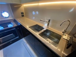 WhatsApp Image 2025-11-13 at 16.44.13 (2).jpeg