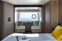 Azimut-72-Yacht-Solstice-27.jpg