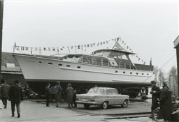 Lady Holland 1965.jpg