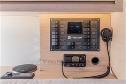 DUFOUR_37-INTERIOR-JM_LIOT (24) (YiS Web).JPG