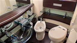 PHOTO-2022-10-27-16-04-19 23.jpg