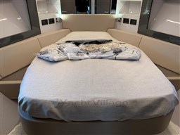 Pershing 5X 2021-19-2021-11-04 at 19.59.43.jpeg