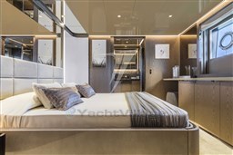 CustomLine106'PonteInferiore_0004_39754