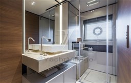 CustomLineNavetta33LowerDeck_0002_26069