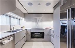 CustomLineNavetta33MainDeck_0004_26063