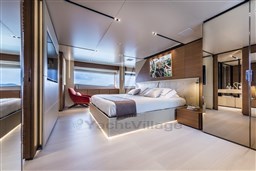 CustomLineNavetta33MainDeck_0006_28450