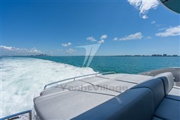 large_4083947