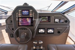 large_4083930