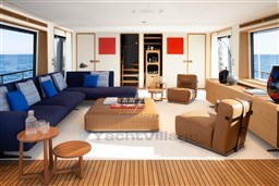 CustomLineNavetta30Ponteprincipale_0003_47858