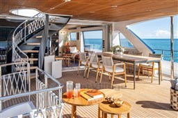 CustomLineNavetta30Pontesuperiore_0005_47876