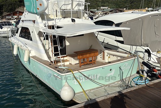 Bertram Yacht 37' Convertible