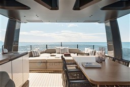 SEADECK_9_IMAGE__0018_SD9-Flybridge-1.jpg