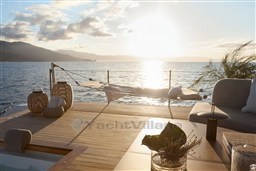 SEADECK_9_IMAGE__0012_SD9-Fun-Island-Detail-1.jpg