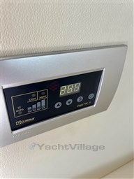 6500A8D2-40E5-41B2-BFBD-40F38FA1FE8E