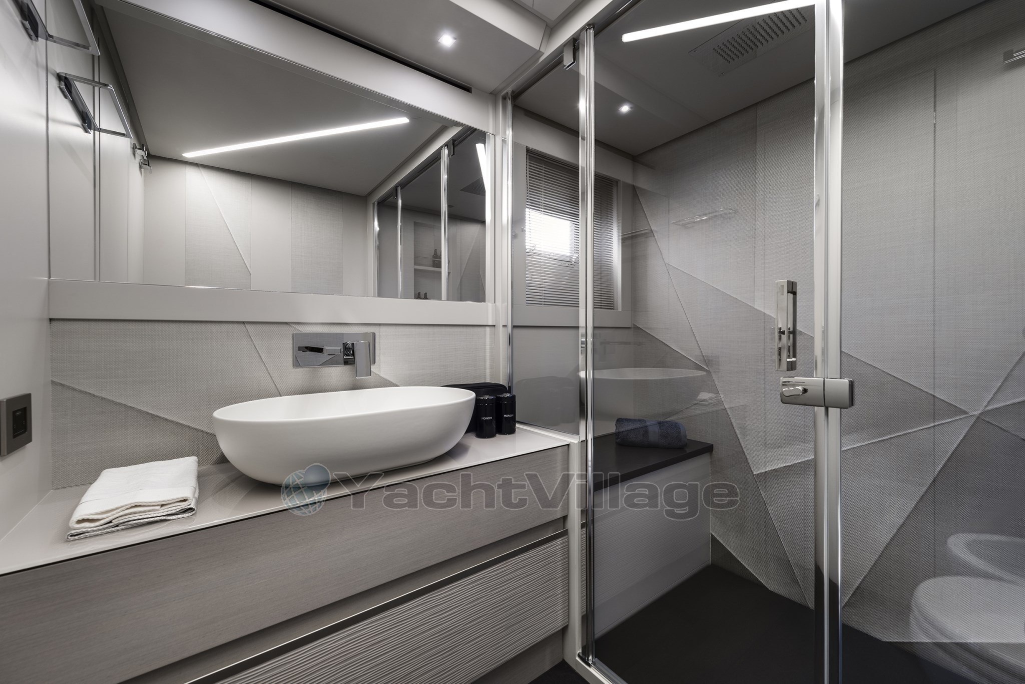 Pershing_7X_Lower Deck-0003
