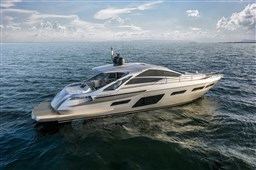 Pershing7XCruising_0000_43052