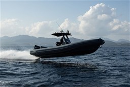 Medium-3T8A2698.jpg