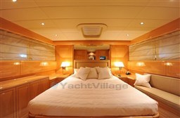 Brochure Mangusta 72 KISSMI 6.jpeg