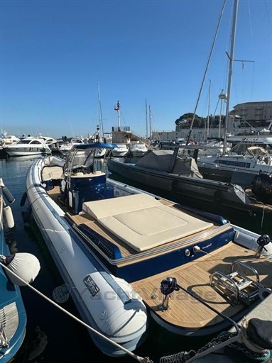 Sea Water Convertible 430