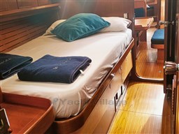 nautorswan-61-003-windfall-lmarinegroup (13)