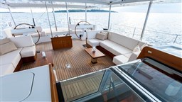 nautorswan-105-002-rs-selena-lmarinegroup (7)