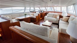 nautorswan-105-002-rs-selena-lmarinegroup (6)