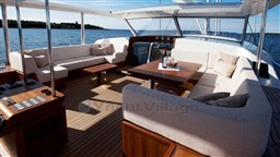 nautorswan-105-002-rs-selena-lmarinegroup (14)