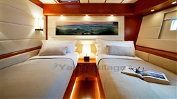 nautorswan-105-002-rs-selena-lmarinegroup (17)