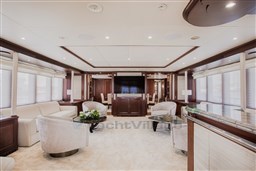 Akira One 0003 Salon Main Deck